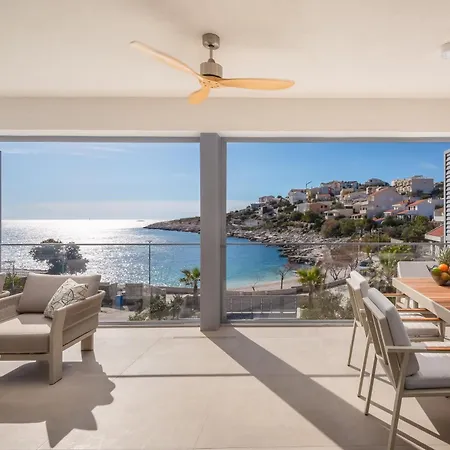 Golden Beach Luxury