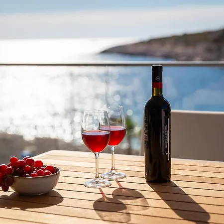 Golden Luxury Villa Sevid