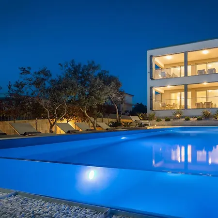 Villa Golden Luxury *